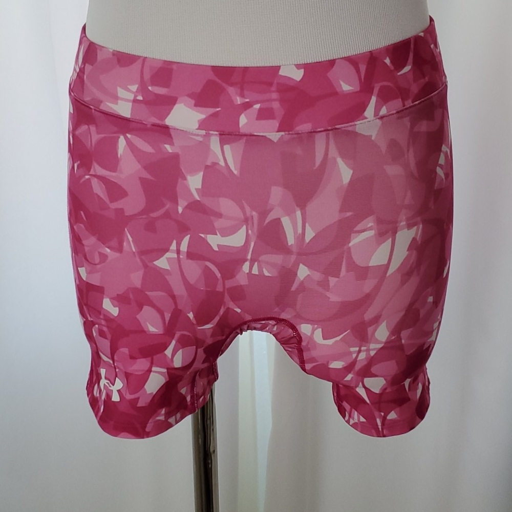 Under ArmourHeat Gear Bike Shorts Pink Size SM